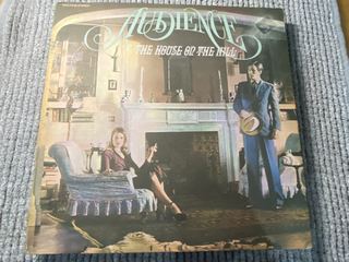 Audience (2) &ndash; The House On The Hill