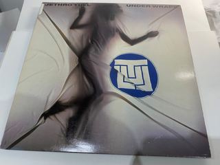 Jethro Tull &ndash; Under Wraps