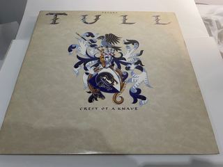 Jethro Tull &ndash; Crest Of A Knave