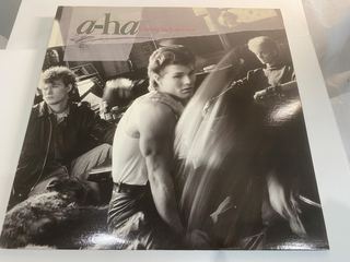a-ha &ndash; Hunting High And Low