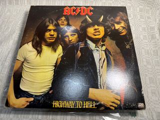 AC/DC &ndash; Highway To Hell