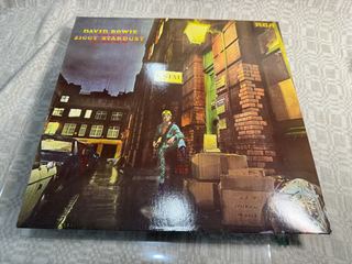 David Bowie &ndash; The Rise And Fall Of Ziggy Stardust And The Spiders From Mars